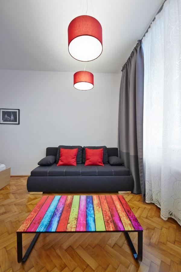Stadthalle - Familycityapartment فيينا المظهر الخارجي الصورة