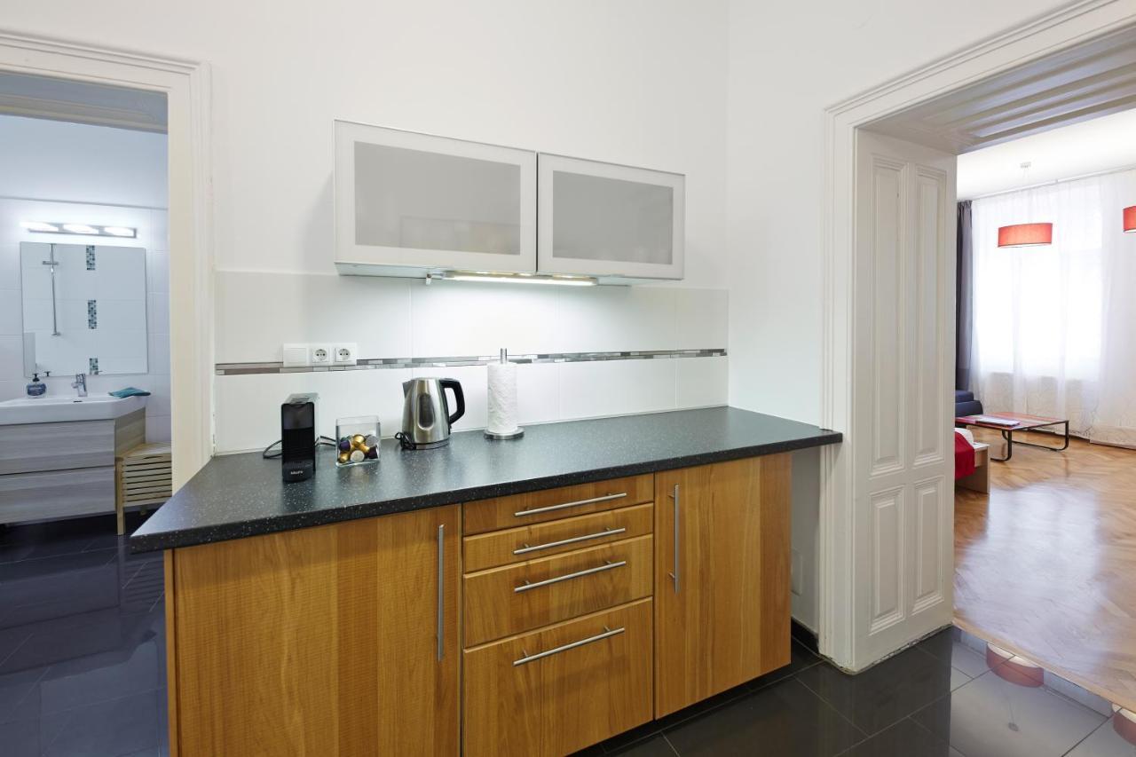 Stadthalle - Familycityapartment فيينا المظهر الخارجي الصورة