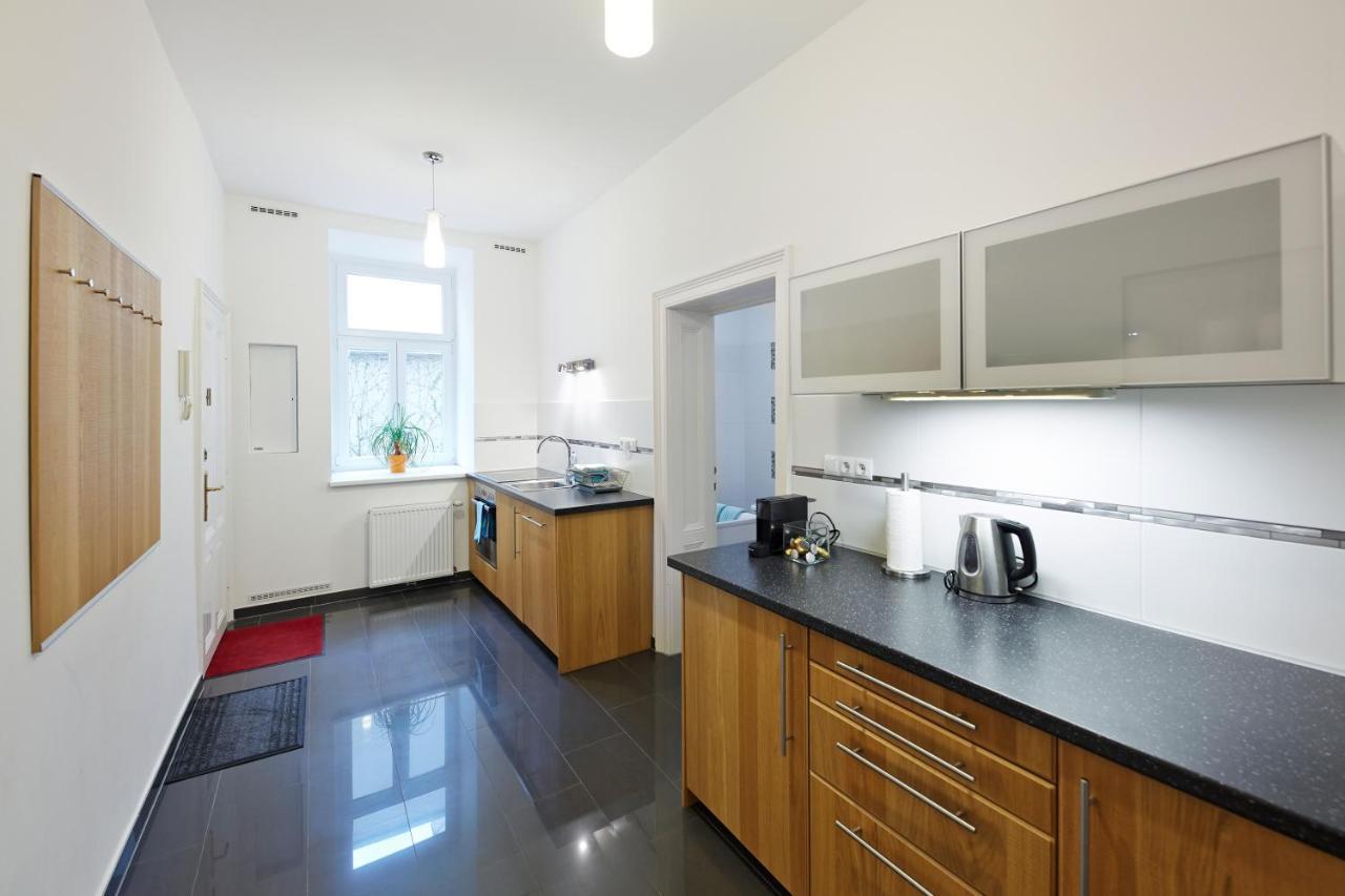 Stadthalle - Familycityapartment فيينا المظهر الخارجي الصورة